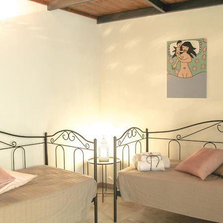 Li Suluri Bed & Breakfast Lecce Exterior foto